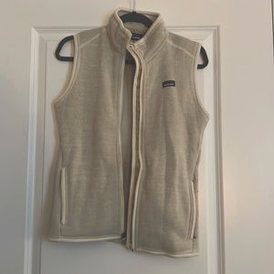 Cream Patagonia vest - like new!